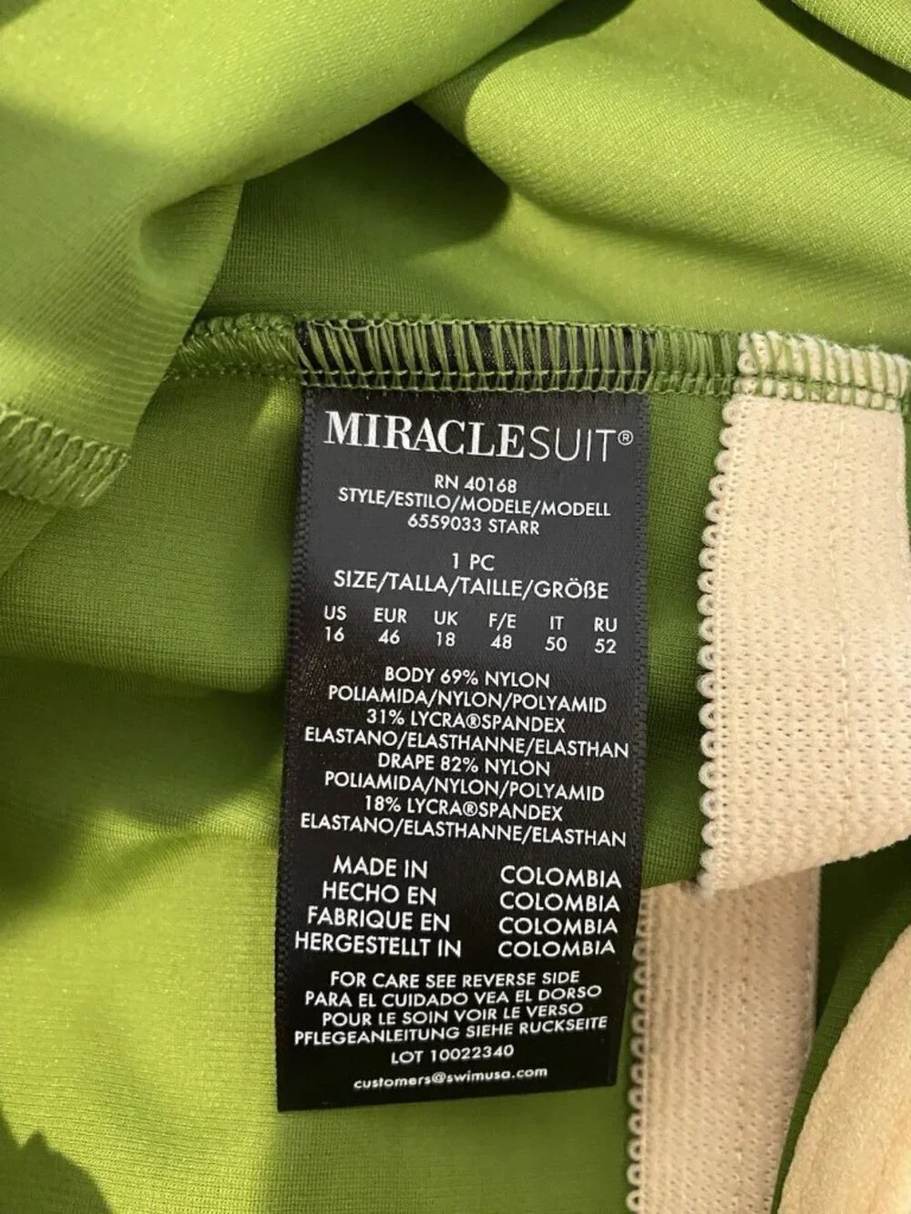 NWOT Miraclesuit Bathing Suit Starr One Piece Green Sweet Pea Size 16 New